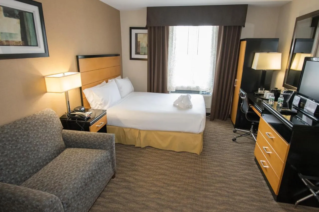 Hotel Holiday Inn Express Kennedy Airport New York