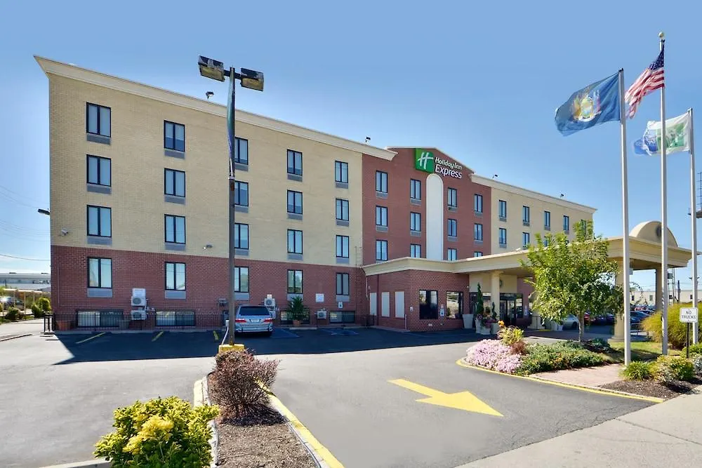 Holiday Inn Express Kennedy Airport New York USA