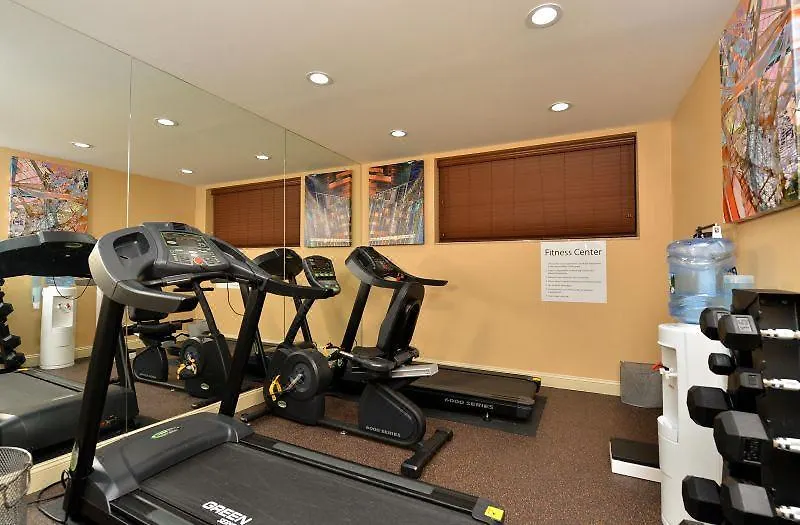 Holiday Inn Express Kennedy Airport New York Hotel